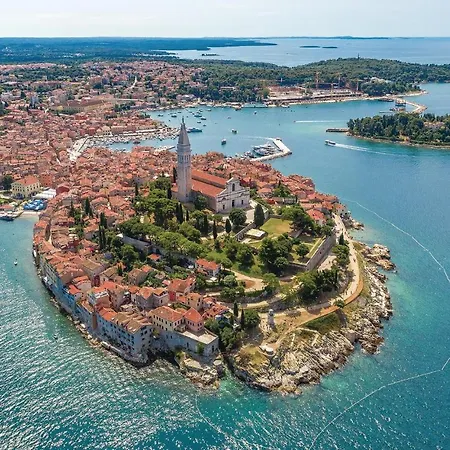 2 Bedroom Stunning In * Rovinj