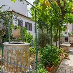 Apartmán 2 Bedroom Stunning In Rovinj